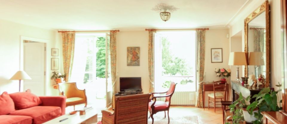 House 12 rooms of 240 m² in Magny-en-Vexin (95420)