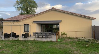 House 6 rooms of 134 m² in Val des Vignes (16250)