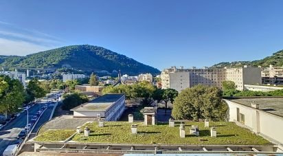 Apartment 4 rooms of 88 m² in Nice (06300)