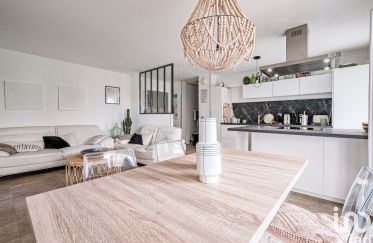 Apartment 3 rooms of 61 m² in Chelles (77500)