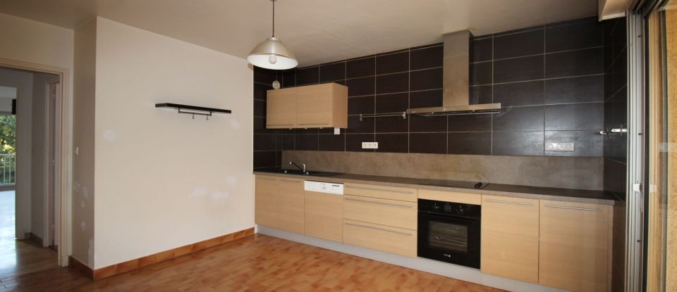 Apartment 4 rooms of 95 m² in Gap (05000)