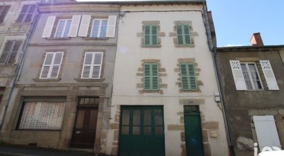 Maison 5 pièces de 124 m² à Bourganeuf (23400)