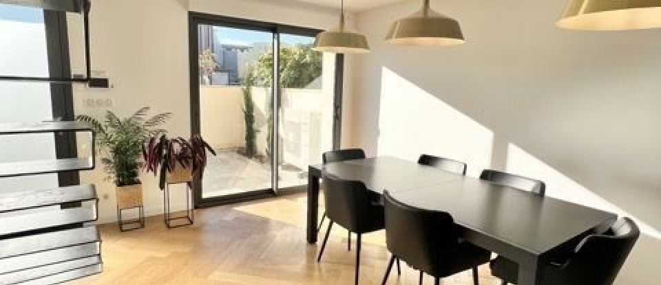 House 4 rooms of 118 m² in Bordeaux (33200)