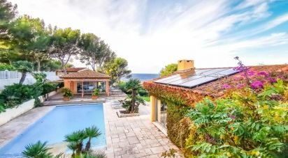 House 7 rooms of 316 m² in Sanary-sur-Mer (83110)