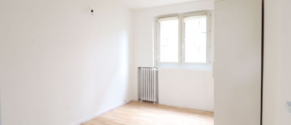 Apartment 5 rooms of 69 m² in Maisons-Alfort (94700)