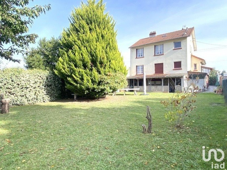 Maison 6 pièces de 130 m² à Saint-Leu-la-Forêt (95320)
