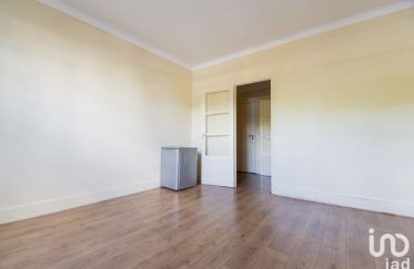 Appartement 1 pièce de 28 m² à Paris (75017)