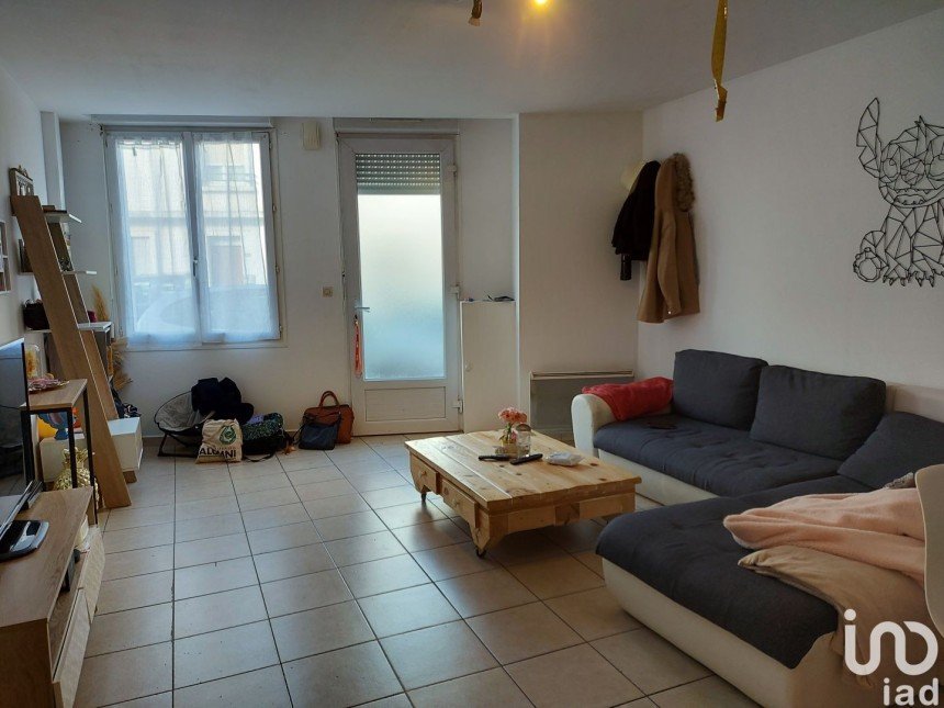 Appartement 3 pièces de 65 m² à Saint-Nazaire (44600)
