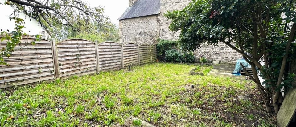 House 5 rooms of 87 m² in Dinan (22100)