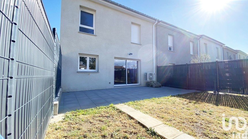 Maison 4 pièces de 110 m² à Saint-Just-Saint-Rambert (42170)