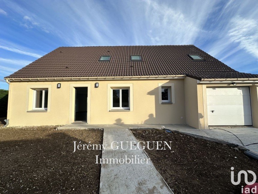 House 6 rooms of 160 m² in Égreville (77620)