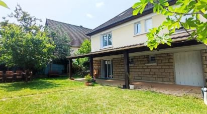 House 7 rooms of 167 m² in Torcy (77200)