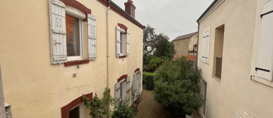 Maison 4 pièces de 120 m² à Chalon-sur-Saône (71100)