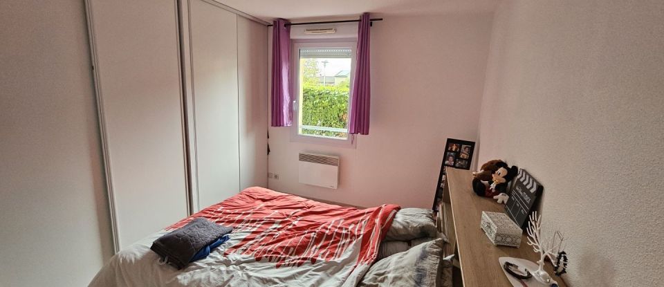 Apartment 3 rooms of 66 m² in Castillon-la-Bataille (33350)