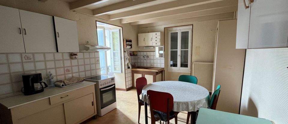 Maison 5 pièces de 143 m² à Pérignac (16250)