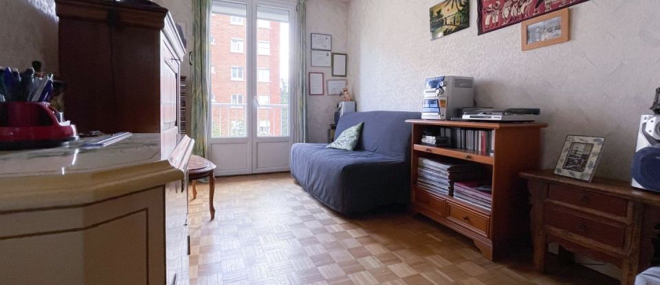 Appartement 3 pièces de 54 m² à Montrouge (92120)