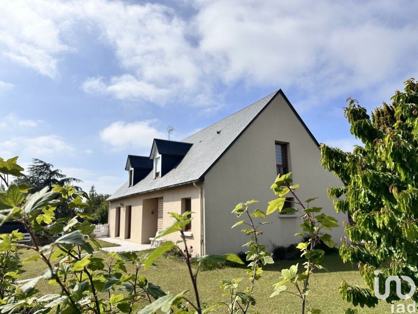 Maison 6 pièces de 187 m² à Gouville-sur-Mer (50560)