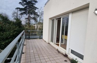 Apartment 3 rooms of 76 m² in Talence (33400)