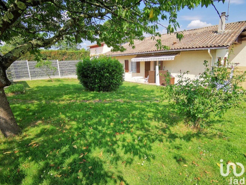 House 6 rooms of 165 m² in Saint-Sulpice-et-Cameyrac (33450)