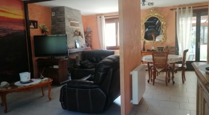 House 6 rooms of 96 m² in Vallan (89580)