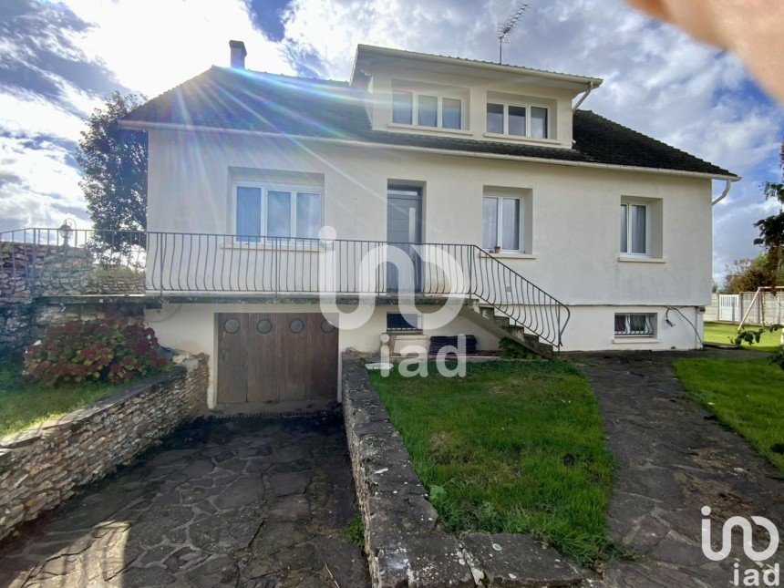 House 7 rooms of 152 m² in Dourdan (91410)