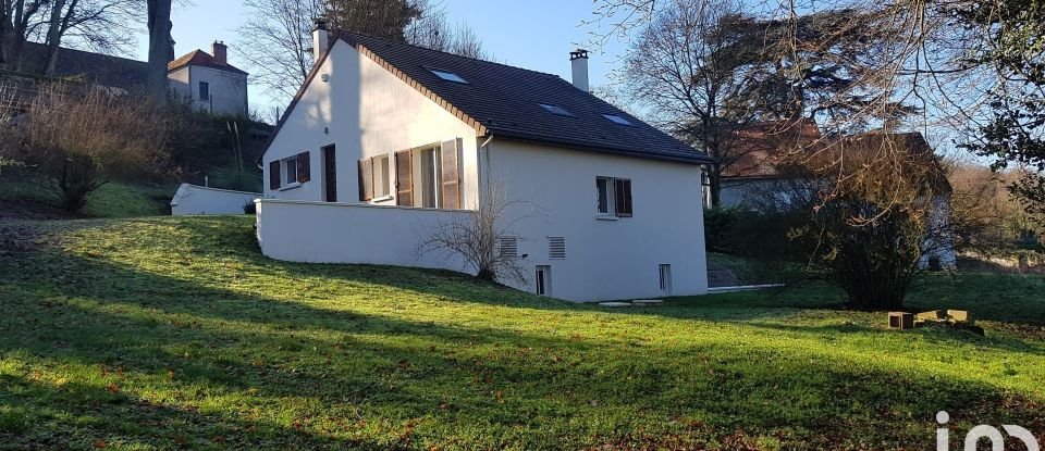 Maison 6 pièces de 147 m² à Le Coudray-Montceaux (91830)