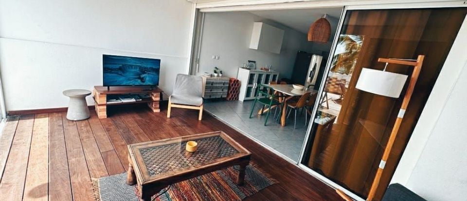 Apartment 3 rooms of 68 m² in Saint-Martin (97150)