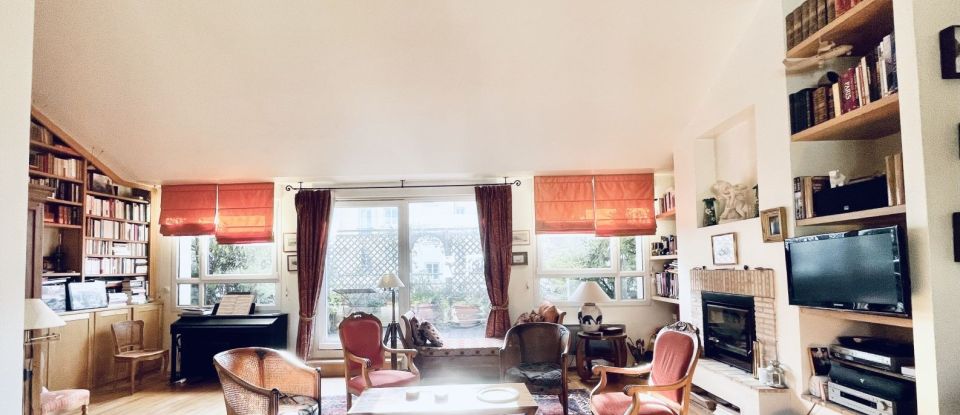 Appartement 5 pièces de 143 m² à Issy-les-Moulineaux (92130)