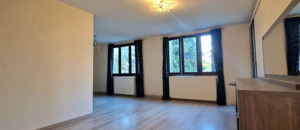 Appartement 5 pièces de 100 m² à Seyssinet-Pariset (38170)