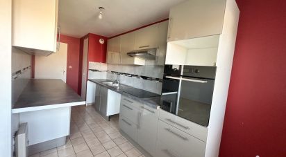 Apartment 3 rooms of 68 m² in Lésigny (77150)