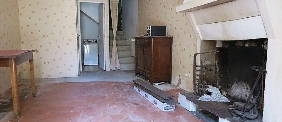 House 2 rooms of 48 m² in Ouveillan (11590)