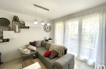 Appartement 2 pièces de 43 m² à Saint-Pierre-du-Perray (91280)