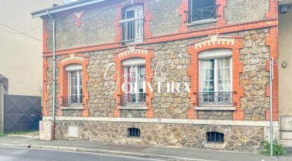 House 4 rooms of 81 m² in Ézanville (95460)