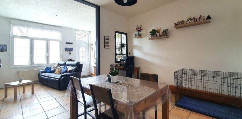 House 5 rooms of 91 m² in Longueau (80330)