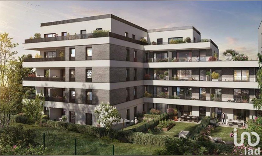 Apartment 2 rooms of 44 m² in Les Clayes-sous-Bois (78340)