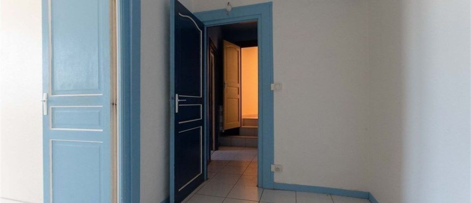 House 6 rooms of 131 m² in La Souterraine (23300)