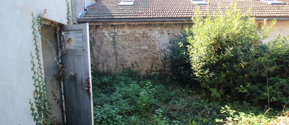 House 7 rooms of 165 m² in Bourganeuf (23400)