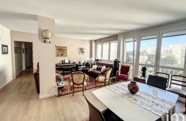 Appartement 4 pièces de 86 m² à Paris (75015)