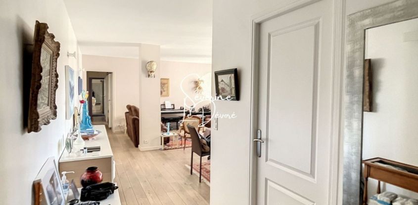 Apartment 4 rooms of 86 m² in Paris (75015)