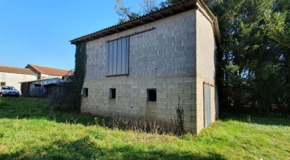 Country house 3 rooms of 99 m² in Reignac (33860)