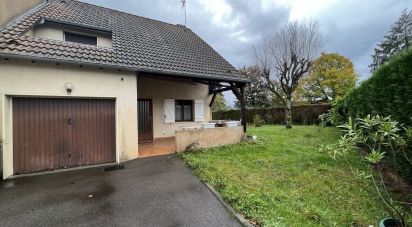 House 4 rooms of 93 m² in Saint-Rémy (71100)