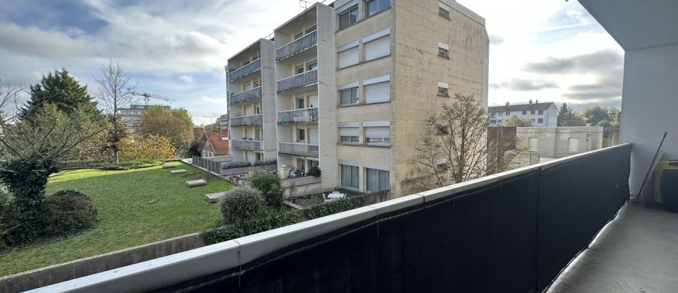 Apartment 3 rooms of 65 m² in Meaux (77100)