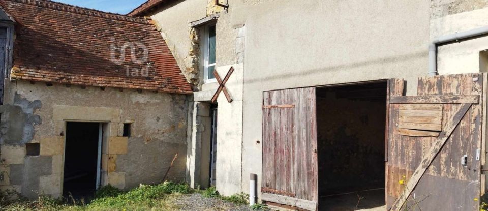 Farm 6 rooms of 117 m² in Mornay-sur-Allier (18600)
