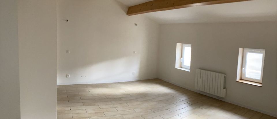 House 6 rooms of 172 m² in Saint-Aubin-de-Blaye (33820)