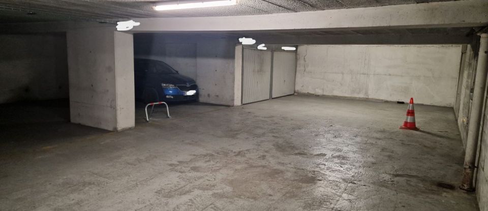 Parking of 12 m² in Paris (75014)