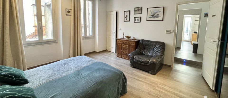 Appartement 5 pièces de 118 m² à Toulon (83000)