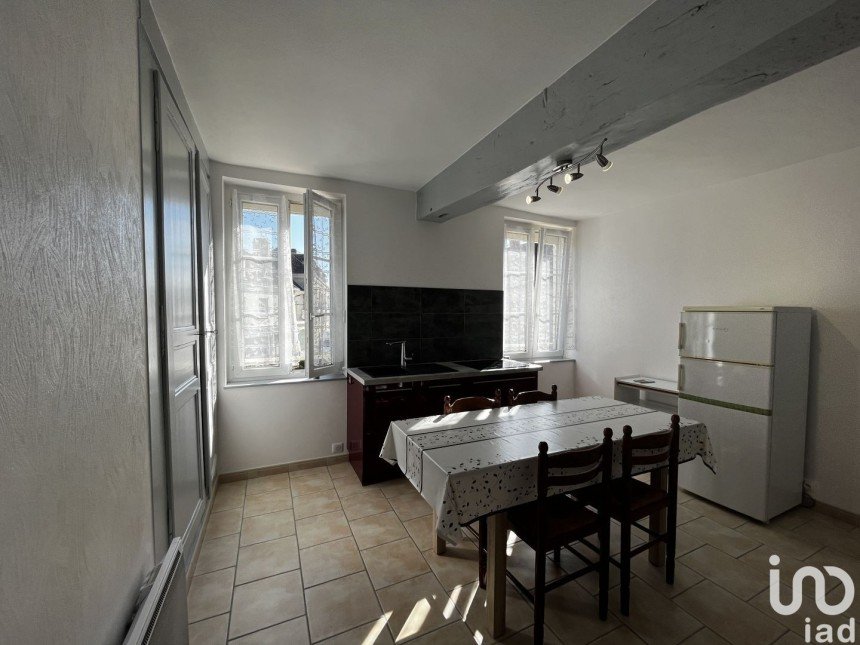 Building in Chaource (10210) of 185 m²