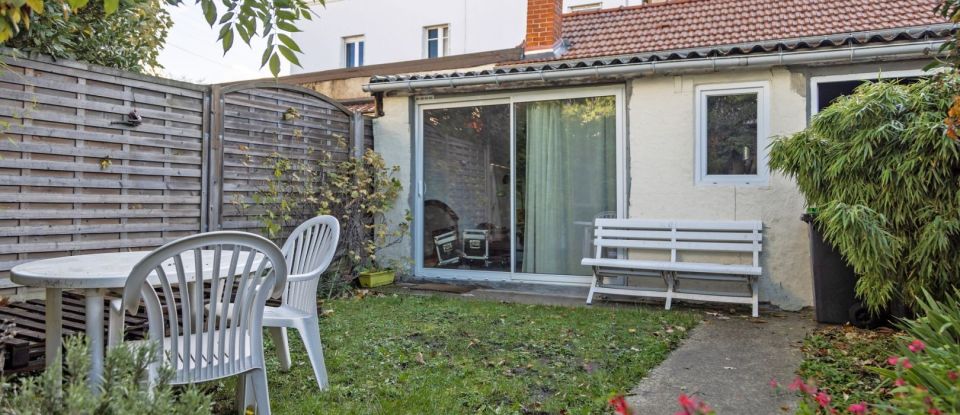House 2 rooms of 52 m² in Ermont (95120)