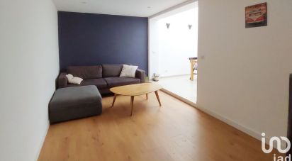 Town house 4 rooms of 89 m² in Massy (91300)