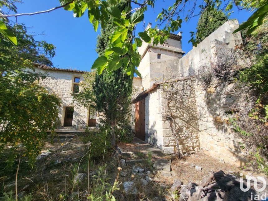 House 4 rooms of 185 m² in Aramon (30390)